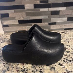 Matisse Bella Platform Clog